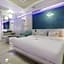 Dom Hotel
