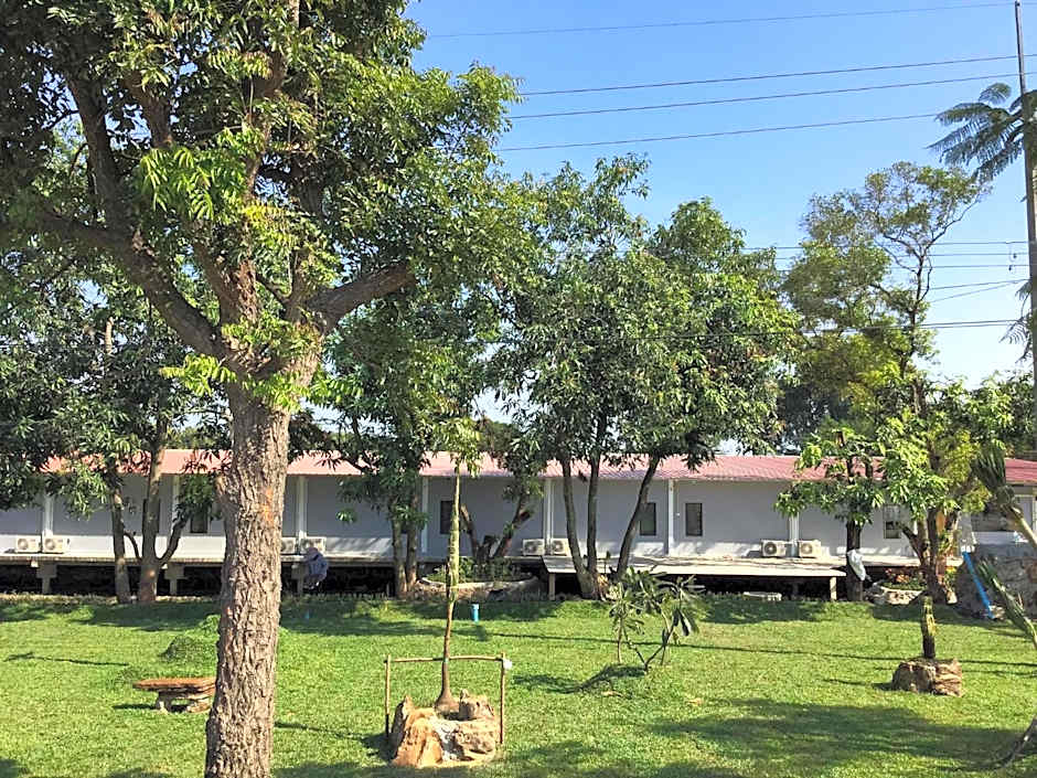 Nai Suan Inn