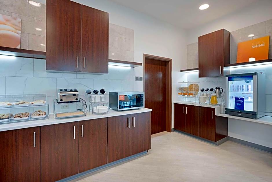 Comfort Inn & Suites US-60