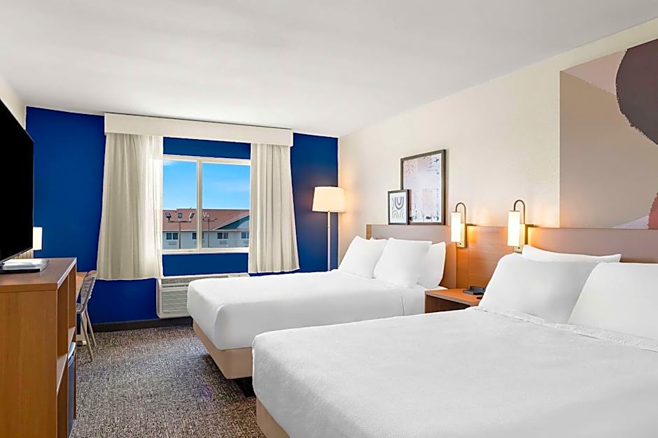 Spark by Hilton Springfield Southwest