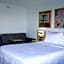 Airport Waterfront Inn