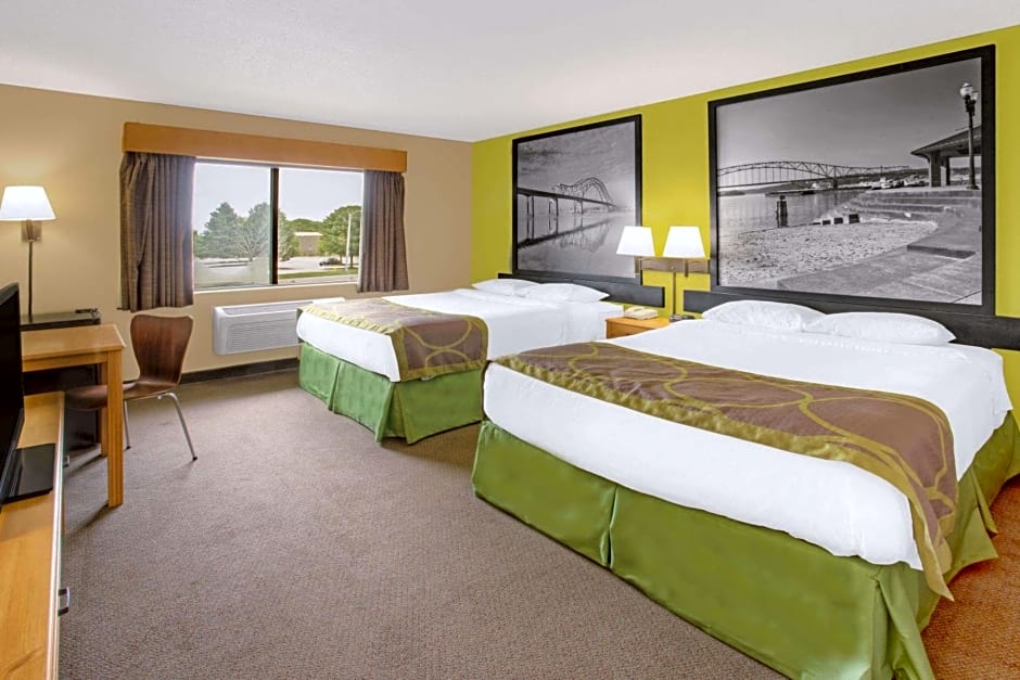 Super 8 by Wyndham Davenport