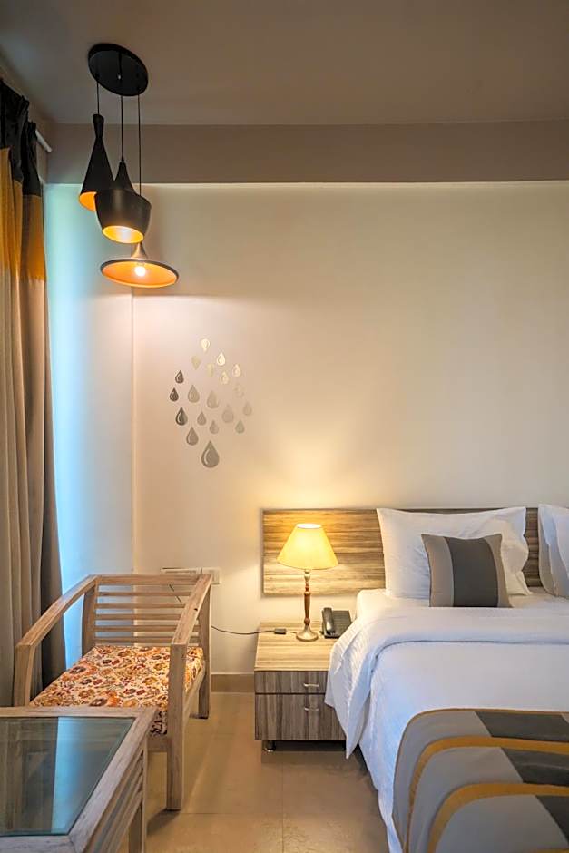 Ahuja Residency Parklane