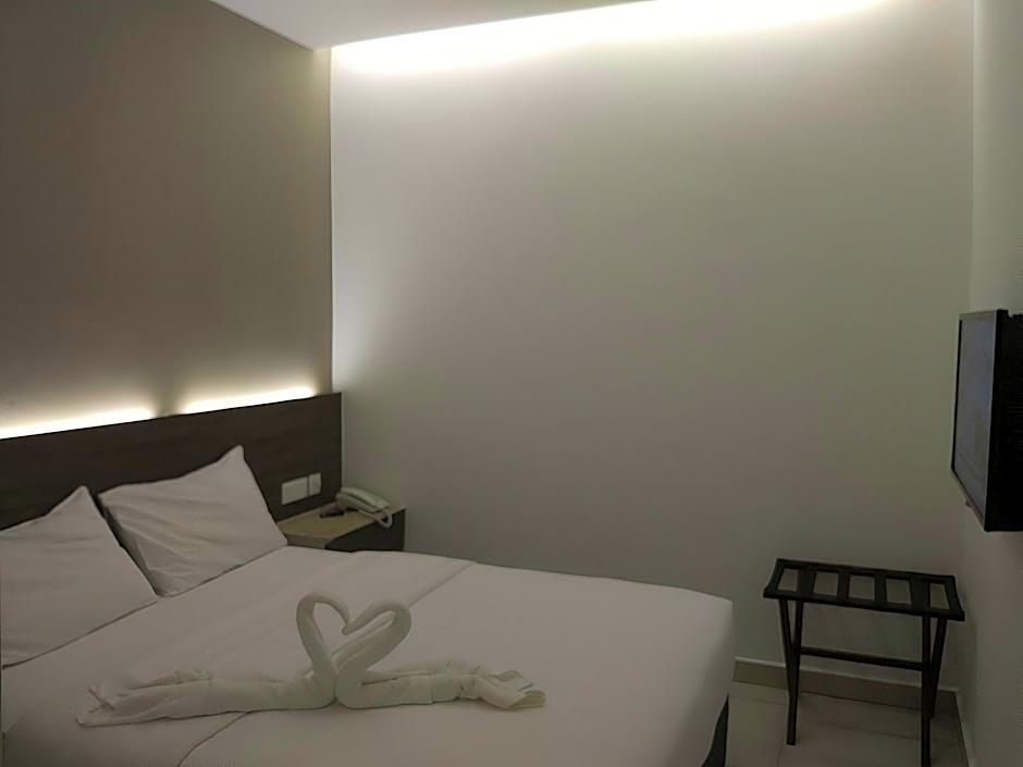 Hotel Alpha