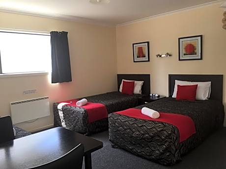 Standard Triple Studio