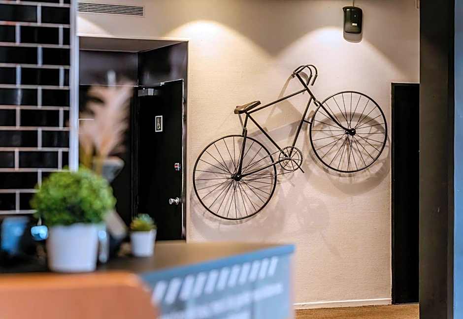 B&B HOTEL Lille Roubaix Centre Grand-Place