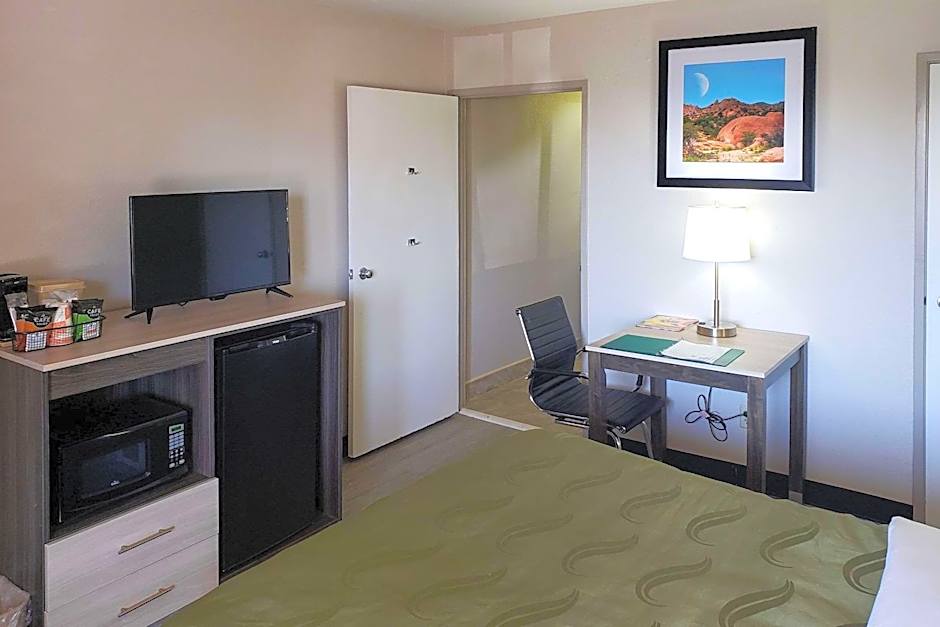 Quality Inn Airport East