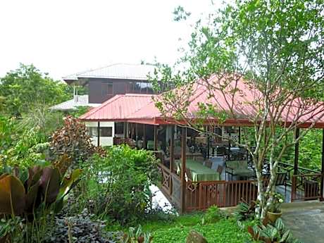 Slagon Homestay