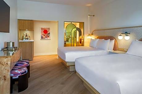 Queen Room with Two Queen Beds and Courtyard View