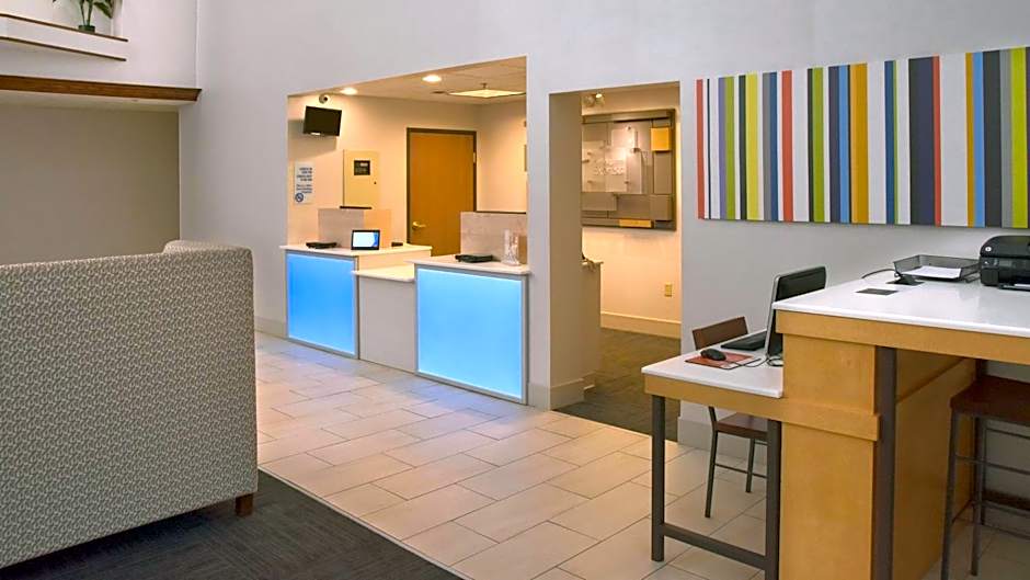 Holiday Inn Express Mount Pleasant- Scottdale By IHG