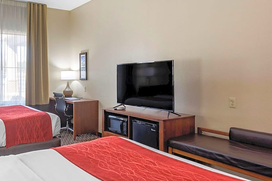 Comfort Inn & Suites Atoka-Millington