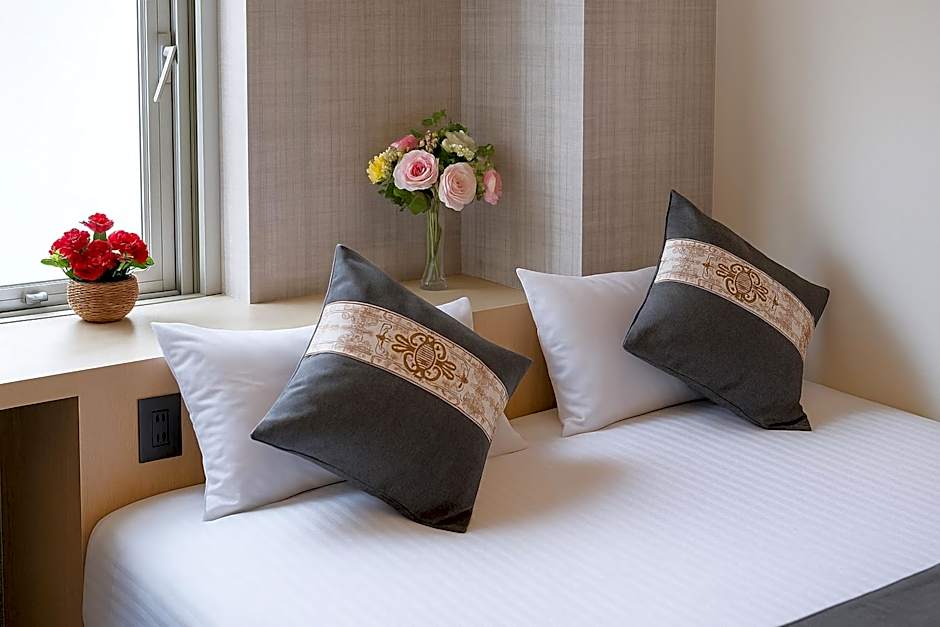 Plaza In Kanku Hotel