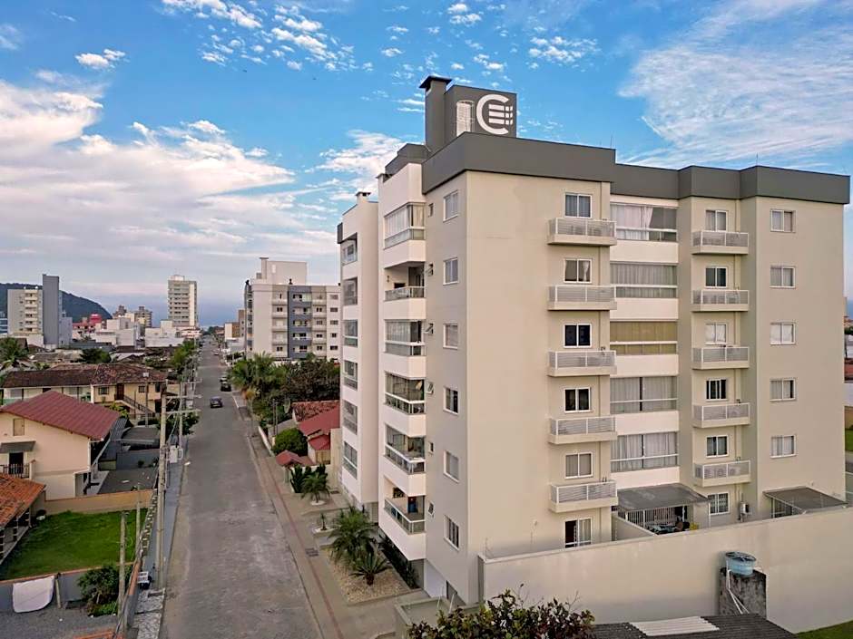 Apartamento Aconchegante a 800m da Praia FM9906