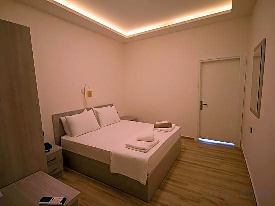 Life Point Hotel