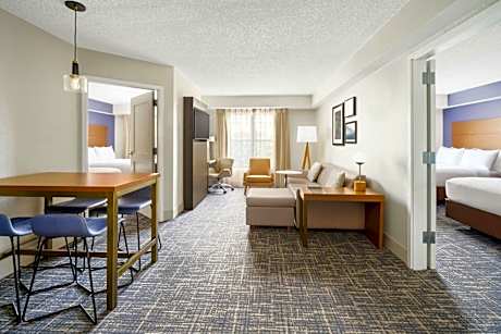 Deluxe Two-Bedroom Residential Suite