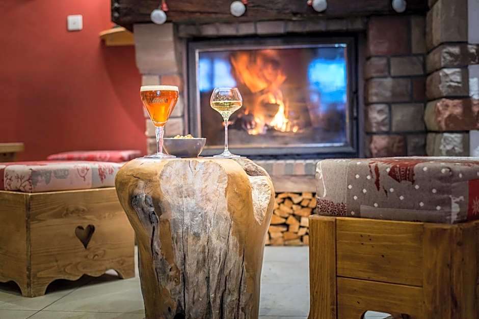 Logis Hôtel Le Vétiné