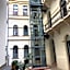 GRACIA APARTMENT HOUSE