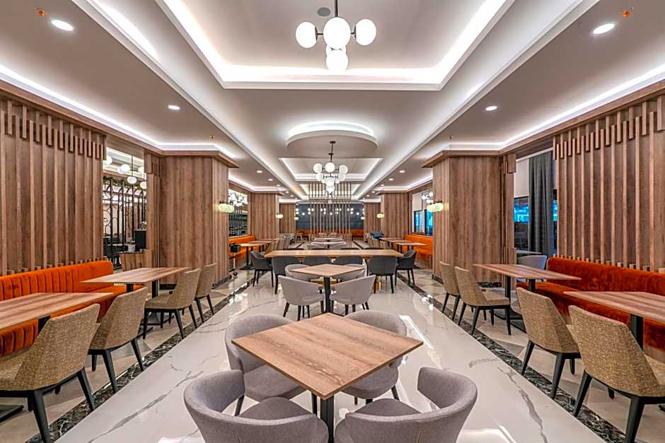 Arnor De Luxe Hotel & Spa