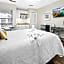 Charming Beach Studio With Pool & Sauna