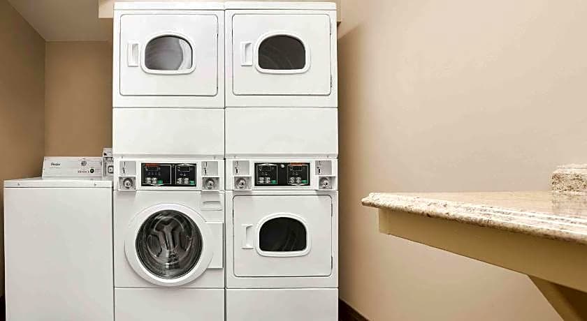 Extended Stay America Suites - Denver - Broomfield