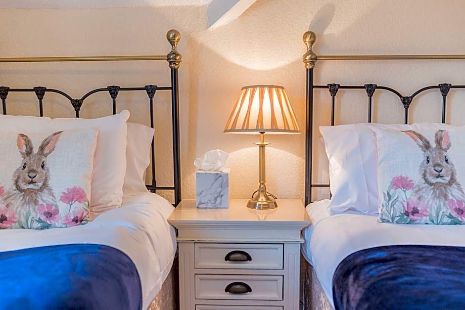 Rayrigg Villa Windermere (Room Only)