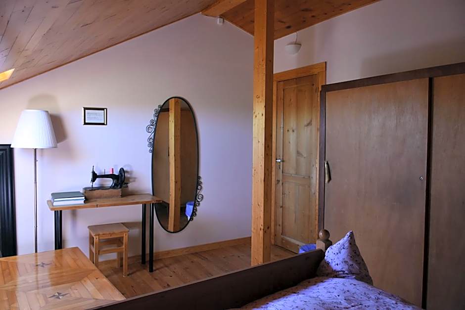 Sintra Small Hostel