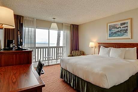 King Room with Balcony