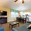 Country Club Villas