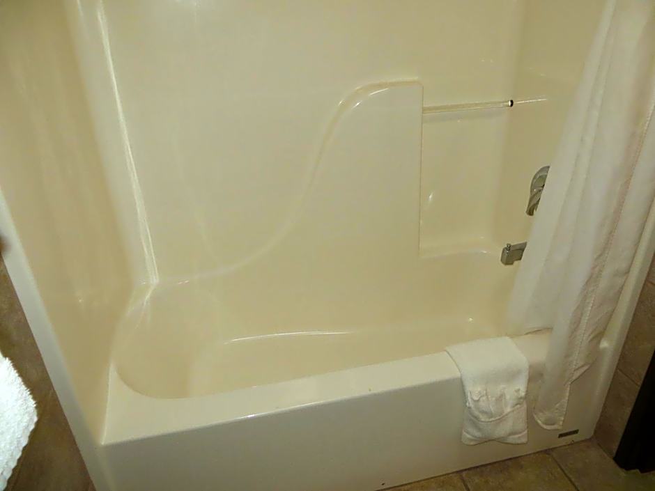 Super 8 by Wyndham Davenport