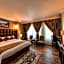 Town Season Hotel