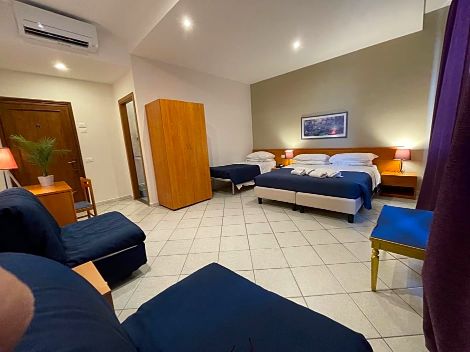 Hotel Leopolda