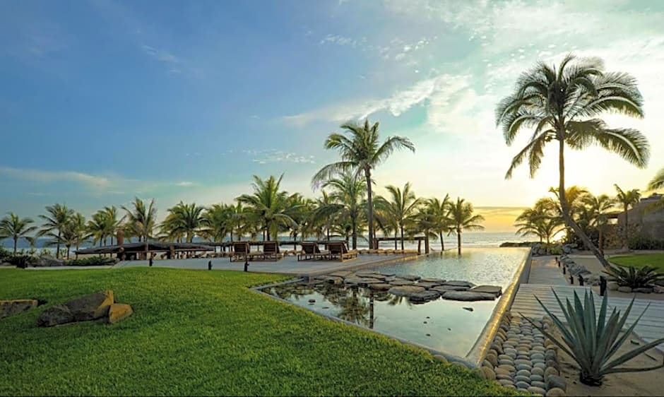 Las Palmas Luxury Villas