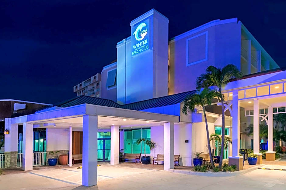 Winter the Dolphin's Beach Club, Ascend Hotel Collection