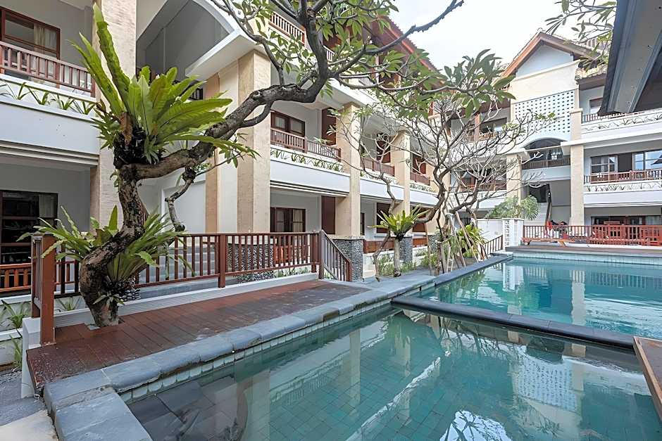 Fourteen Roses Beach Hotel