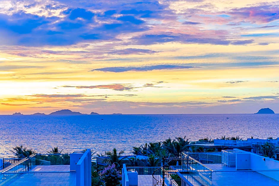 Mysterio Pool Villas Cam Ranh