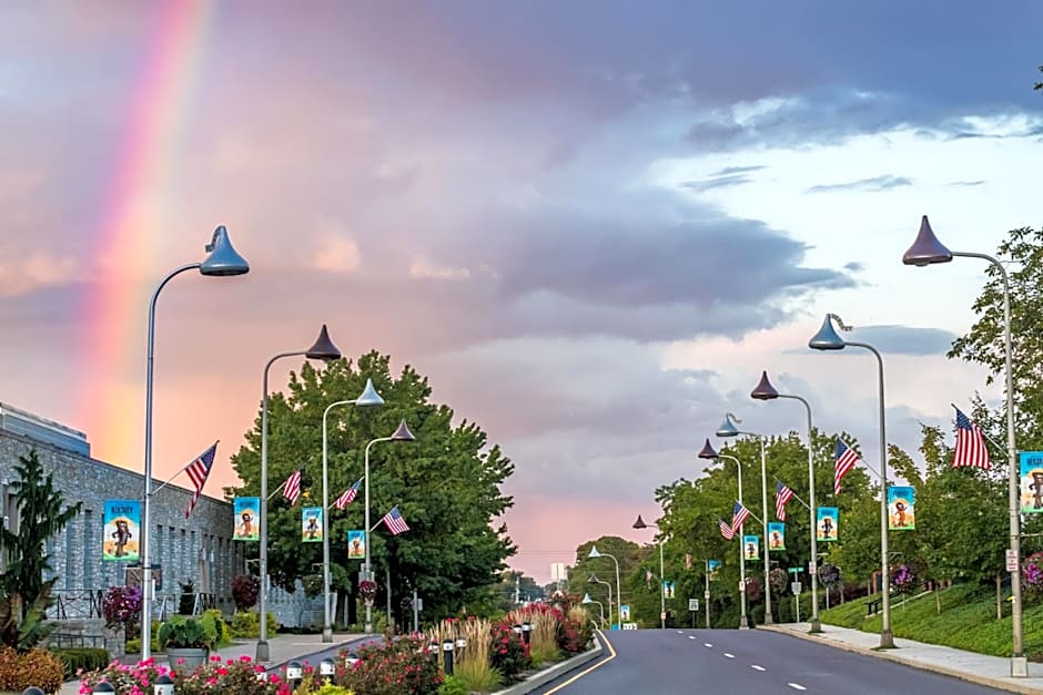 Holiday Inn Express Harrisburg East By IHG