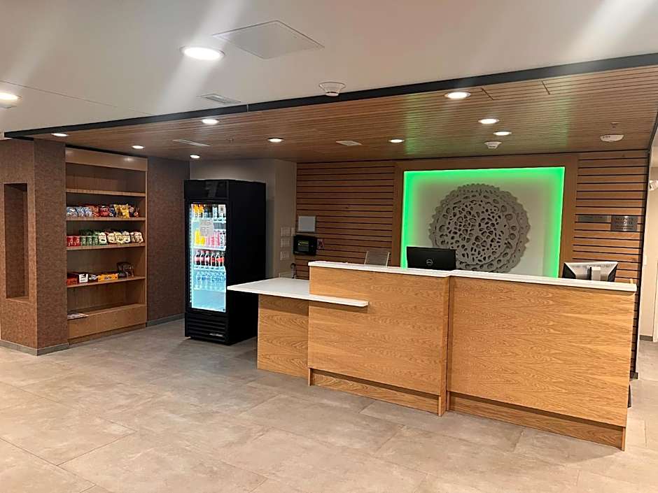 Fairfield by Marriott Inn & Suites Charleston Downtown