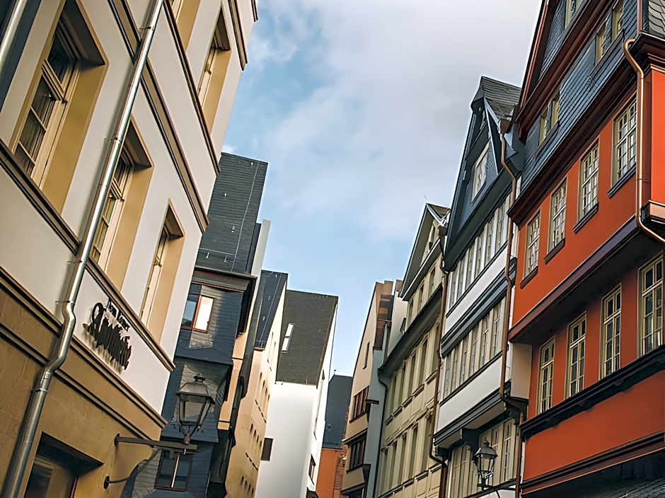Bristol Hotel - Frankfurt City - Central Station