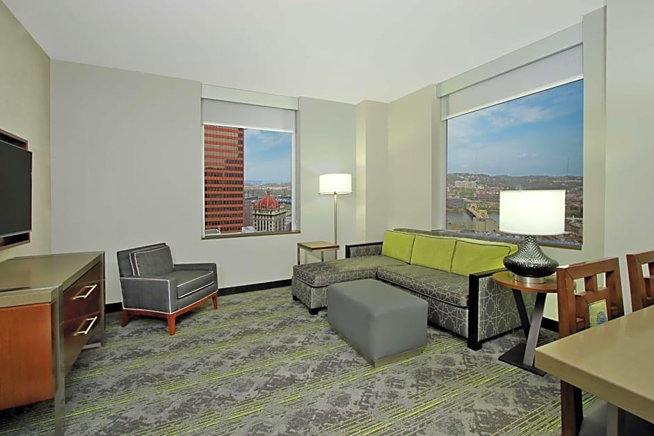 Embassy Suites By Hilton Pittsburgh-Downtown