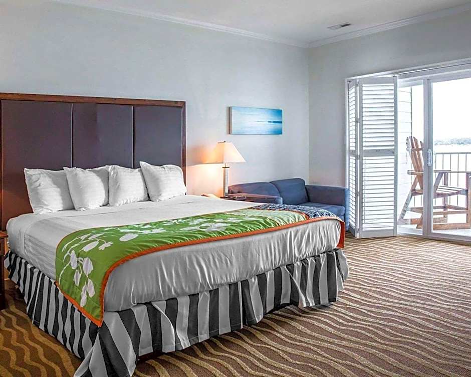 Island Inn & Suites, Ascend Hotel Collection