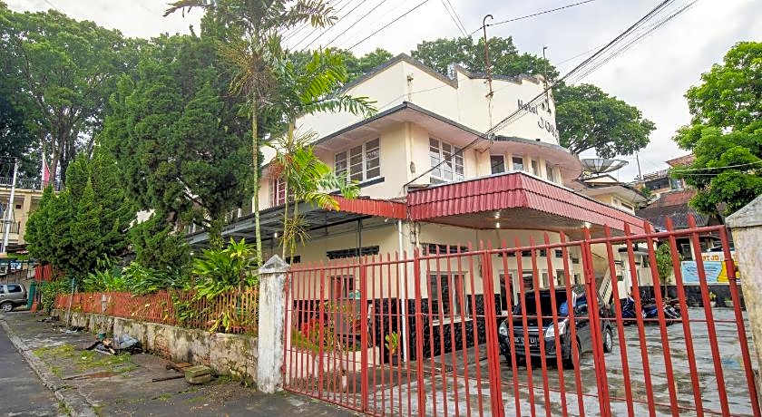 Hotel Jogja Bukittinggi