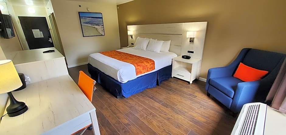 THE PARAGON of Golden Isles