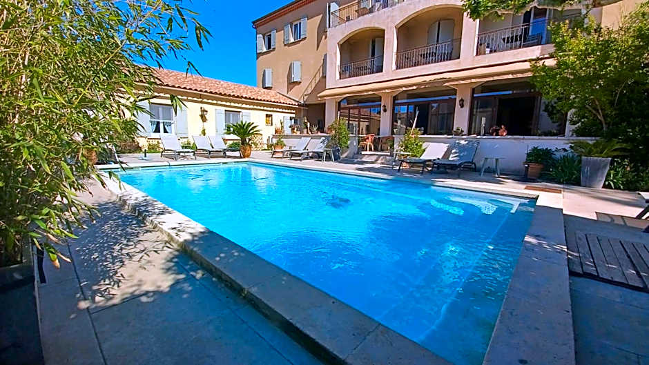 Le Castelet des Alpilles