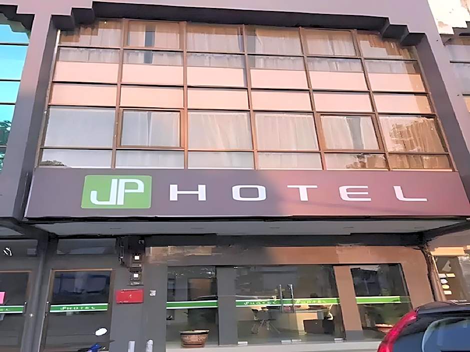 JP Hotel Jalan Stadium