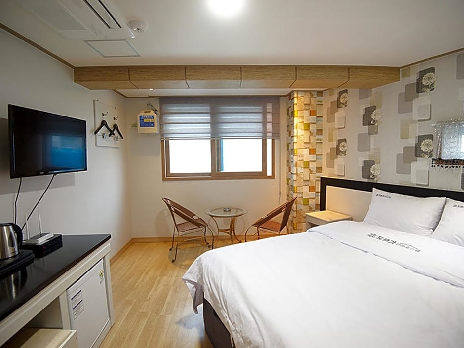 Dorcas Tourist Hostel