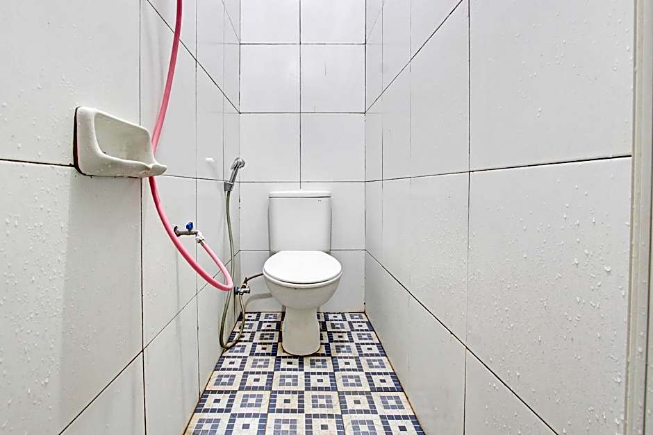 OYO 92289 Hotel Aji Kusuma