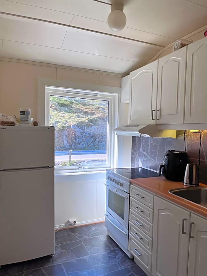 The Harbour House, dorm and twin, selfservice hostel