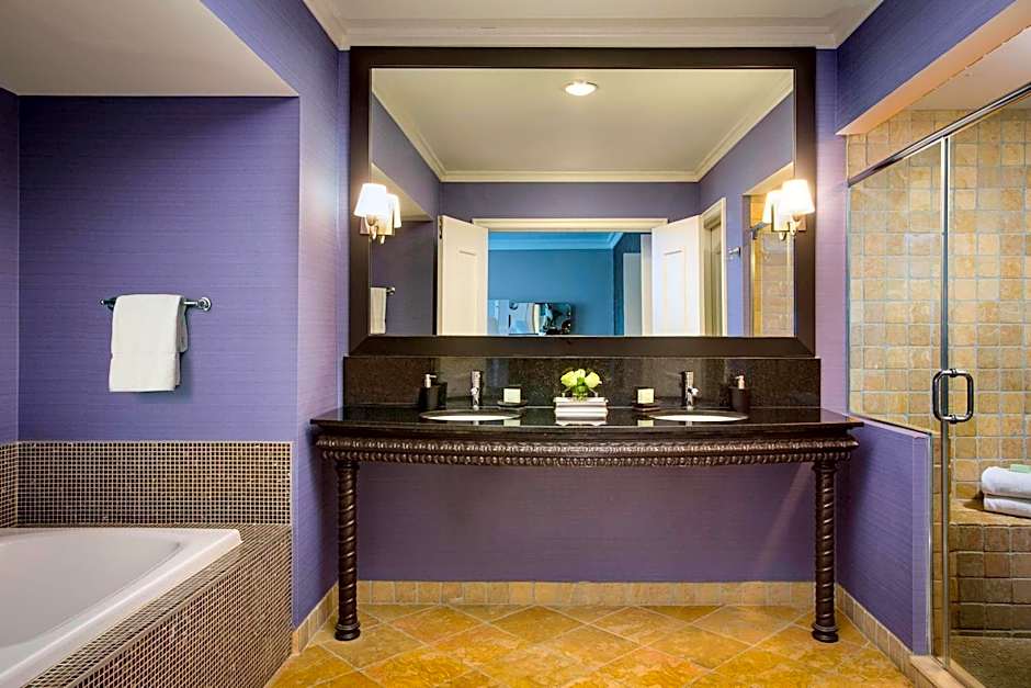 Hotel Chicago Downtown, Autograph Collection by Marriott