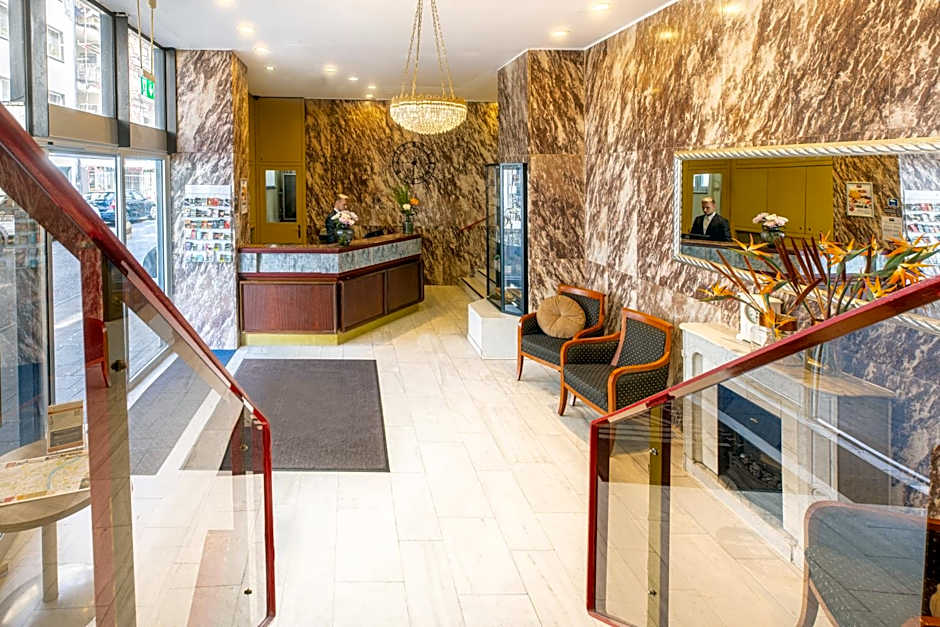 Hotel Leonet