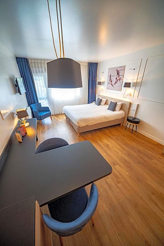 RESIDENCE Rive Droite